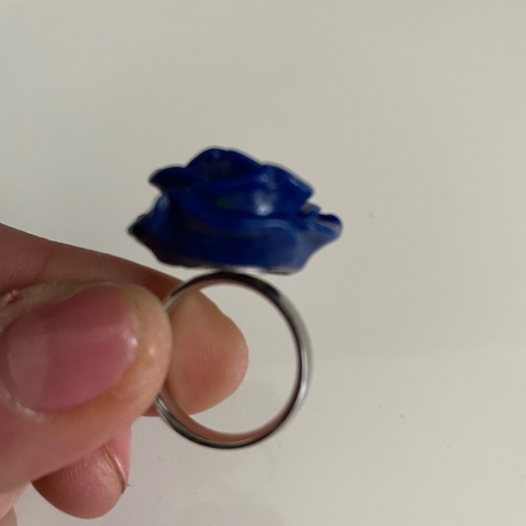 Flower ring - Picture 3 of 5